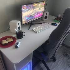 Компьютерный стол Myau СКМ-11 BMS